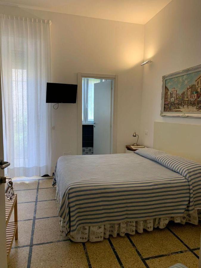 B&B Viale Italia 22 폴로니카 외부 사진