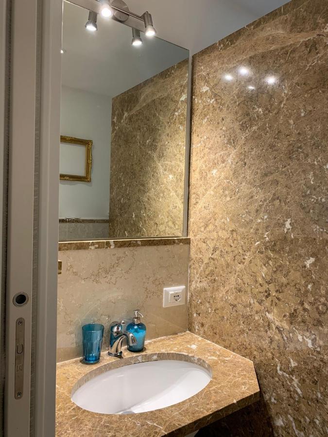 B&B Viale Italia 22 폴로니카 외부 사진